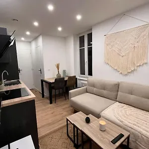 https://chaleureux-appartement-4pers.hotels-rhonealpes.com